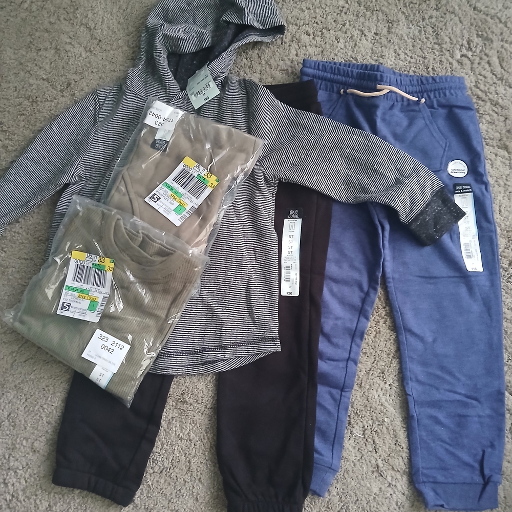 Lot Of 5 Tops And Bottoms For Boy 5t, NWT!
